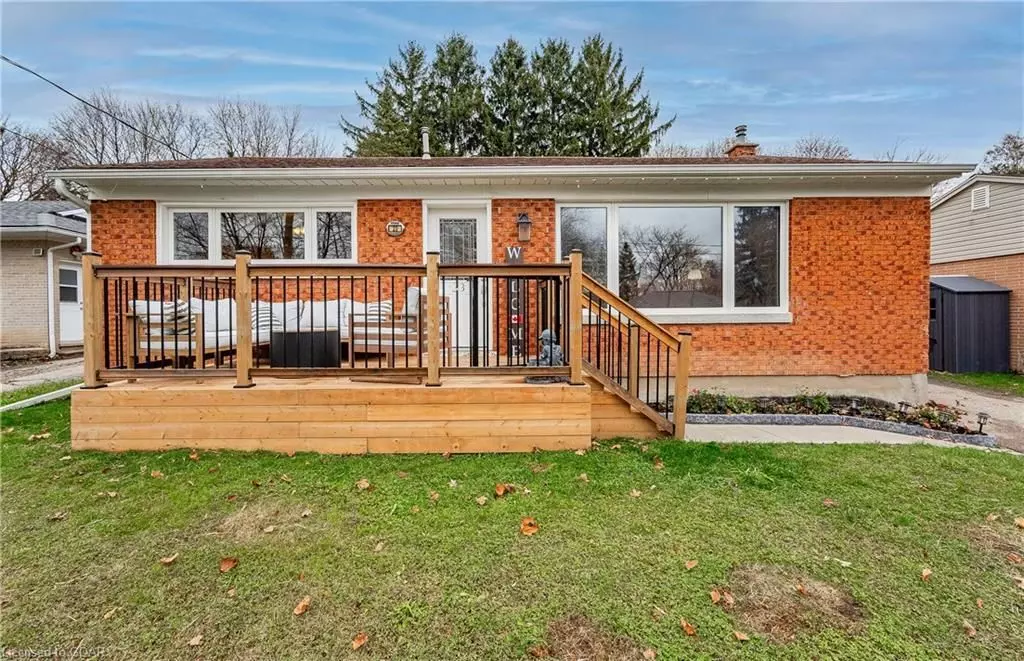 Guelph, ON N1E 3T4,23 DUMBARTON ST