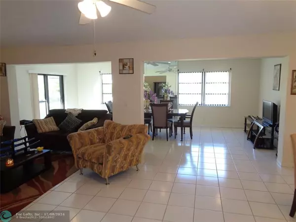 Deerfield Beach, FL 33442,1985 SW 16th Pl