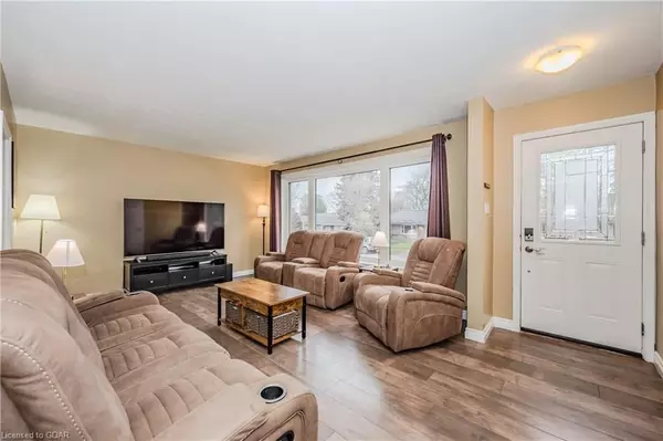 Guelph, ON N1E 3T4,23 DUMBARTON ST