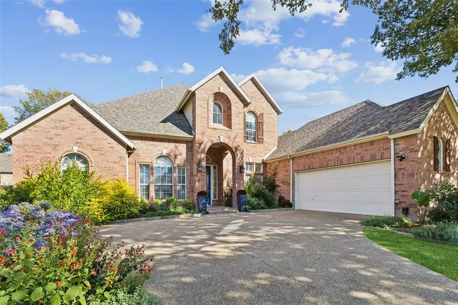 1613 Waterside Drive, Mckinney, TX 75072