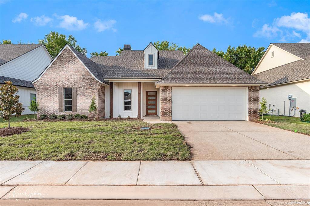 Bossier City, LA 71111,458 Stacey Lane