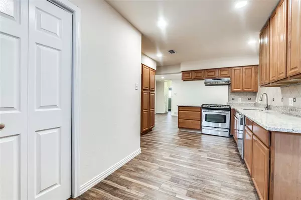 Irving, TX 75062,3909 W Calgary Court W