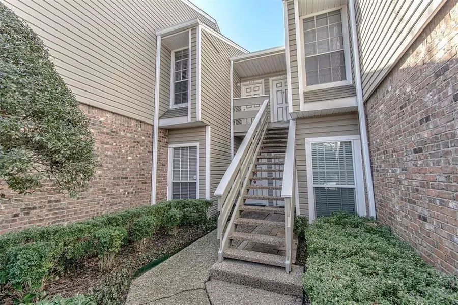 8555 Fair Oaks Crossing #602, Dallas, TX 75243