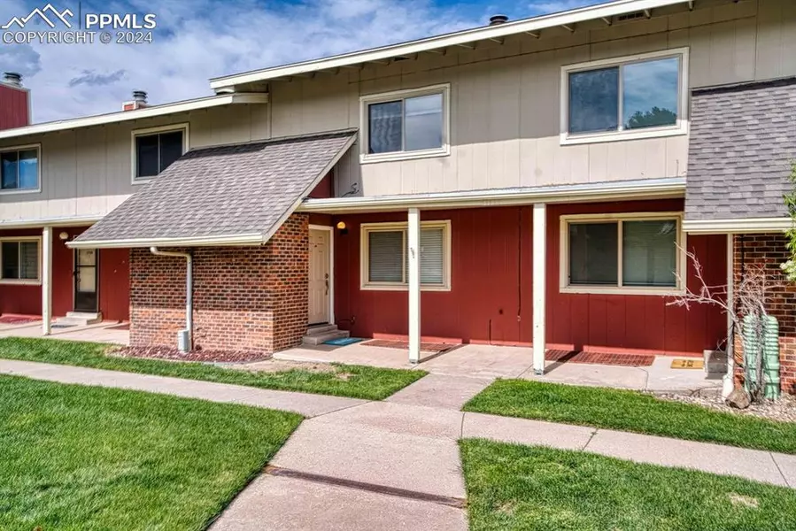 258 W Rockrimmon BLVD #D, Colorado Springs, CO 80919