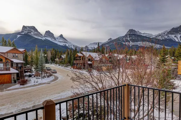 Canmore, AB T1W 3G2,305 Casale PL