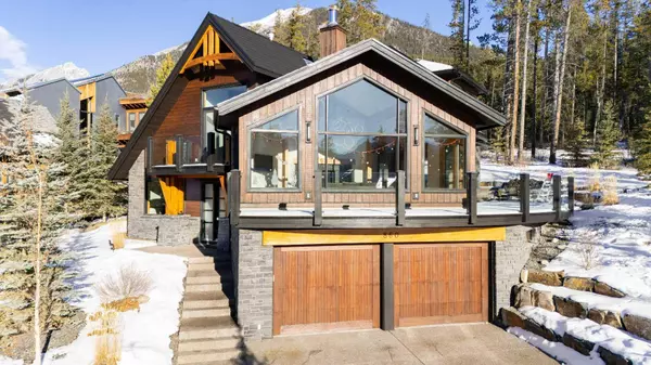 Canmore, AB T1W 3K9,860 Silvertip HTS