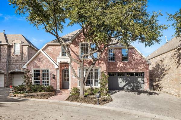 25 Ashton Court, Dallas, TX 75230