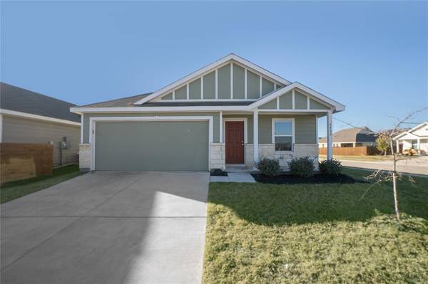 5402 Bristle Leaf Drive, Princeton, TX 75407