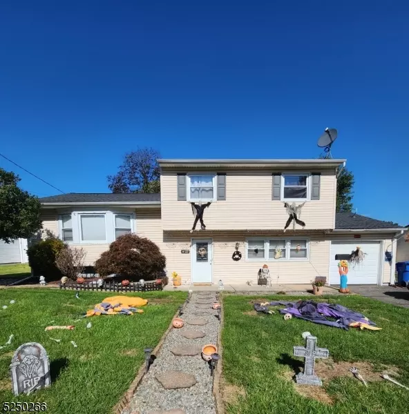 20 Denman Dr, Woodbridge Twp., NJ 08863