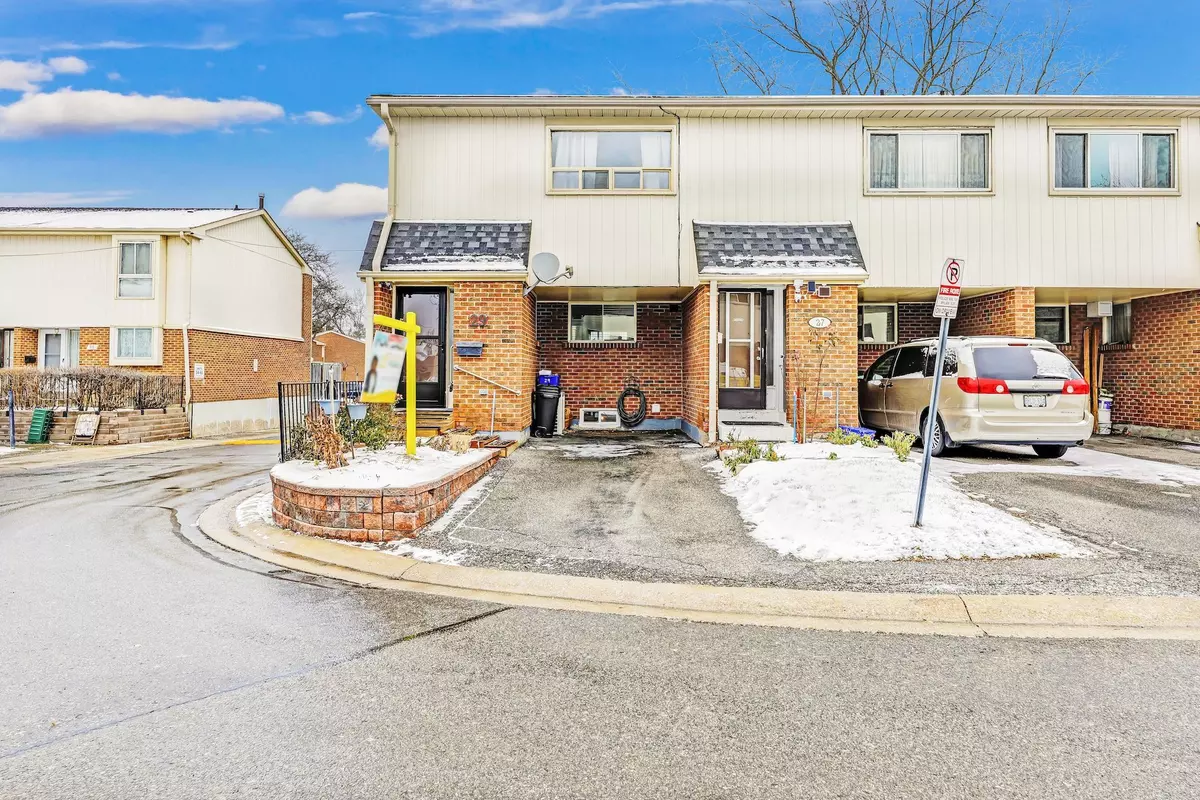 Toronto E05, ON M1W 2Y4,2451 Bridletowne CIR #29