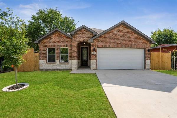 2709 Belzise Terrace, Fort Worth, TX 76104