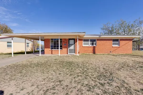 613 Elgin, Big Spring, TX 79720