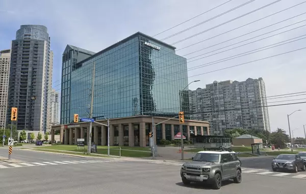 350 Burnhamthorpe RD W N/A #200-17, Mississauga, ON L5B 3J1