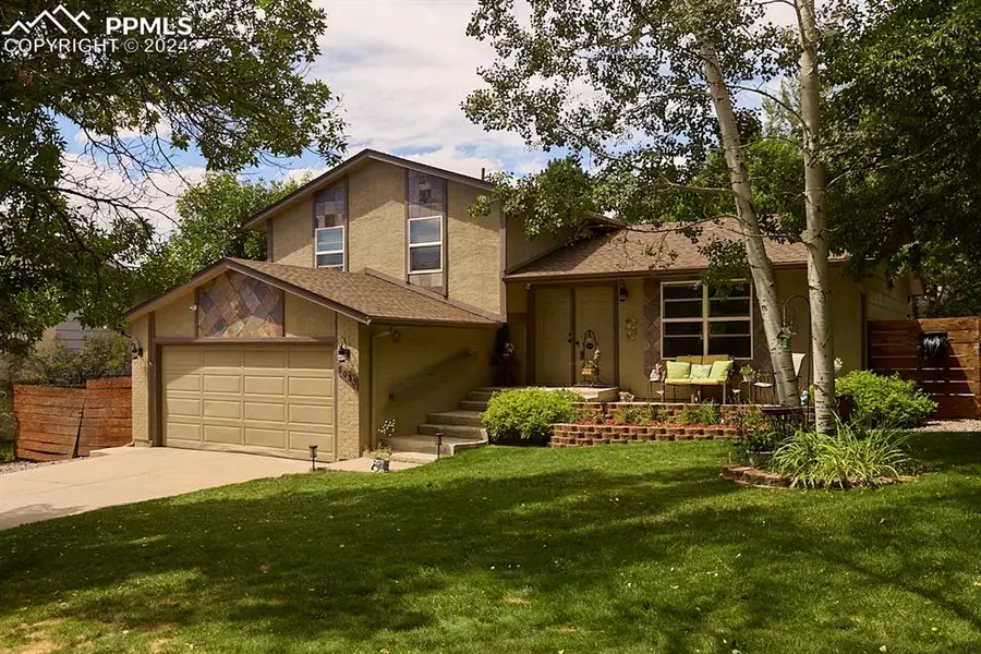 5033 Harvest RD, Colorado Springs, CO 80917