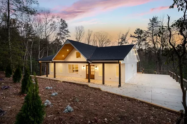 Ellijay, GA 30540,289 Scott Hollow Road