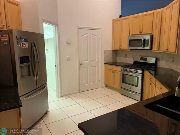 Jupiter, FL 33458,474 Otter Ln