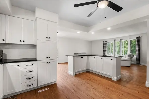 Kingston, ON K0H 1S0,8 WAGNER ST