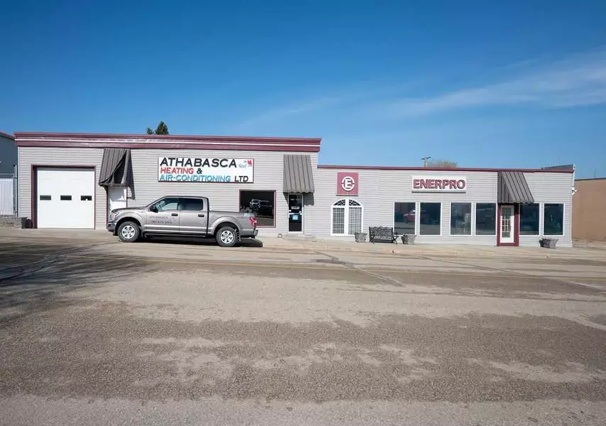 4917 51 ST, Athabasca, AB T9S 1E7