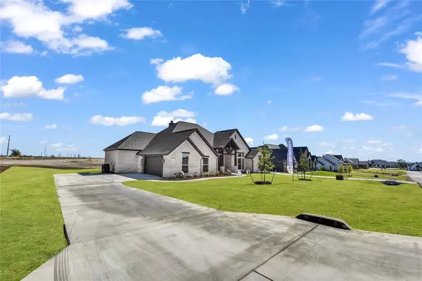 Azle, TX 76020,430 Collum View