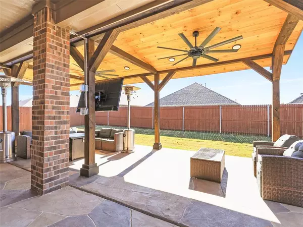 1013 Saddle Club Way, Princeton, TX 75407