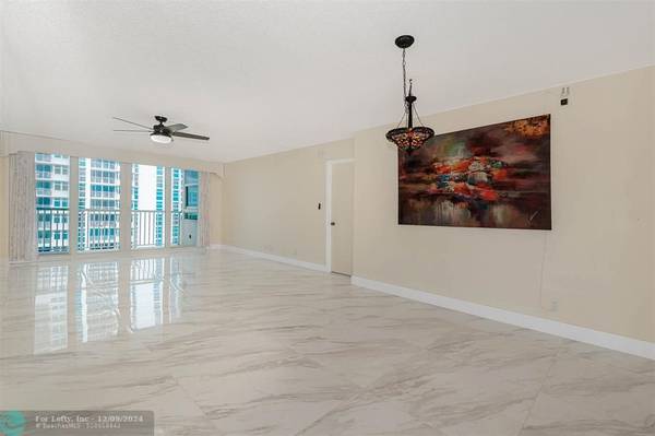 Pompano Beach, FL 33062,1370 S Ocean Blvd  #1206