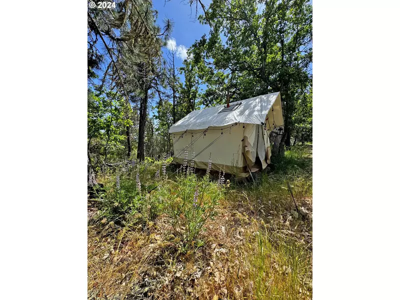 54 W Ponderosa DR, Goldendale, WA 98620