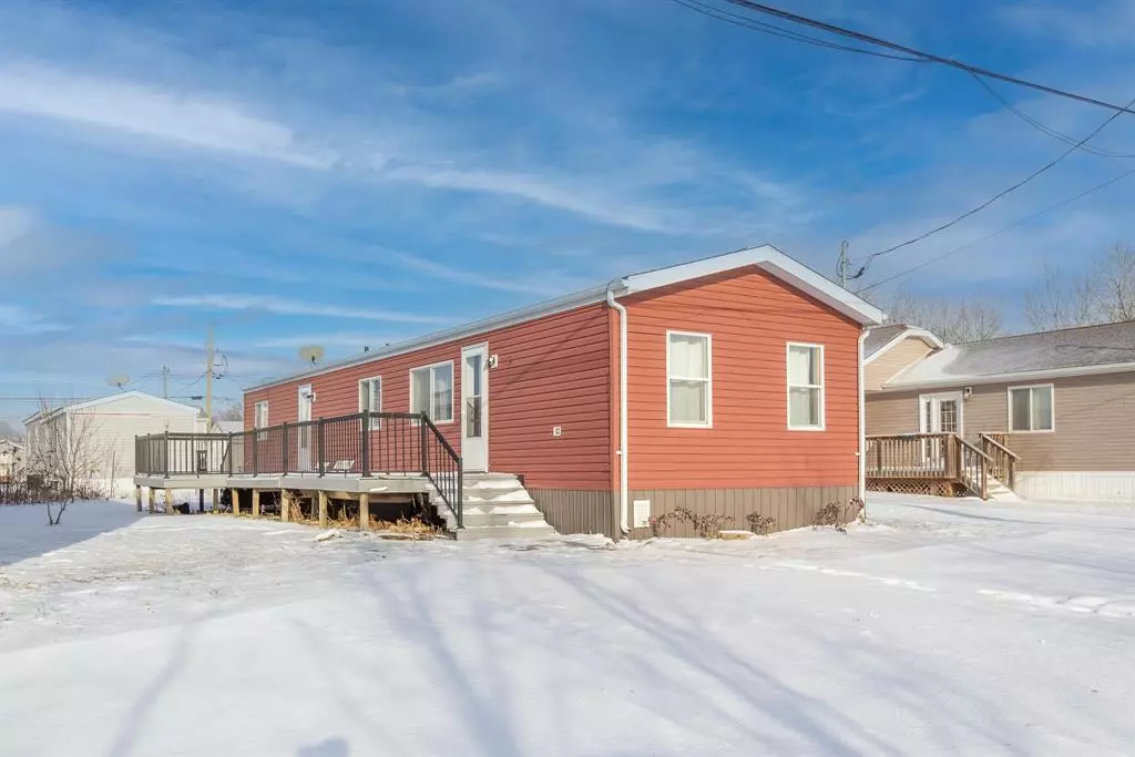 Steinbach, MB R5G 0M4,19 Aspen Six DR