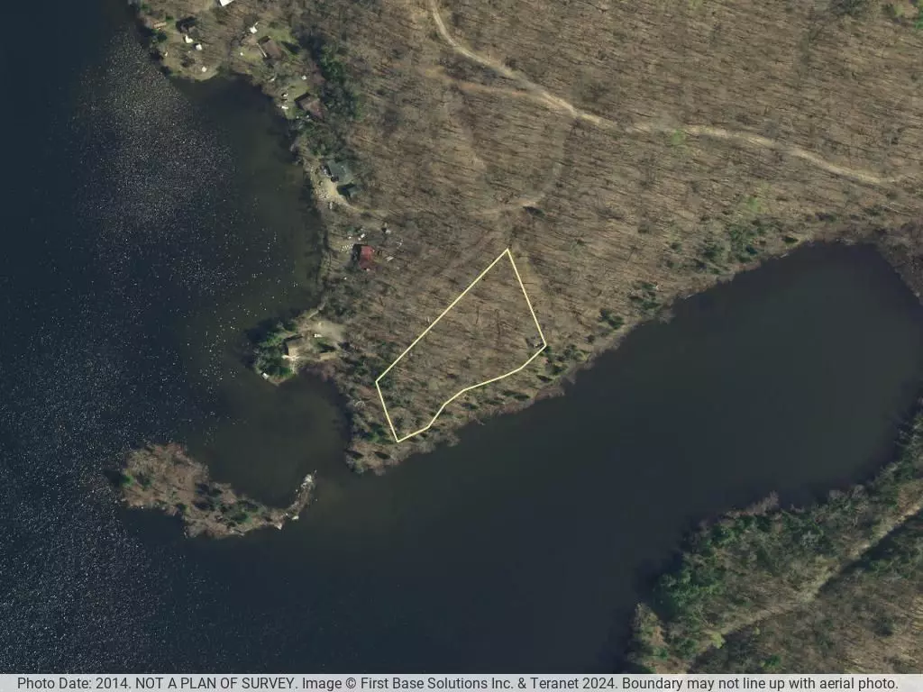 Frontenac, ON K0H 2M0,1885A East Bay RD