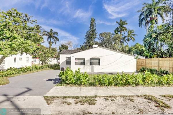 8265 NW 1st Pl  #2, Miami, FL 33150