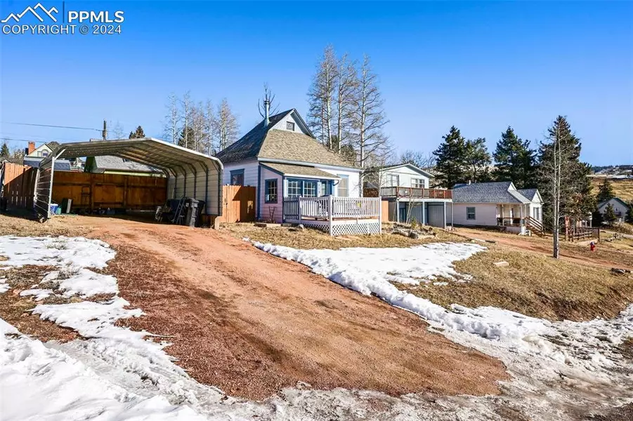 115 W Golden AVE, Cripple Creek, CO 80813