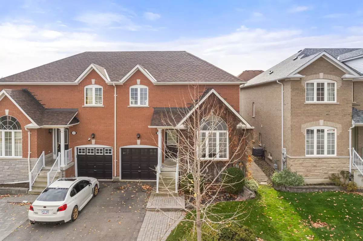 Newmarket, ON L3X 2Z8,153 Flagstone WAY