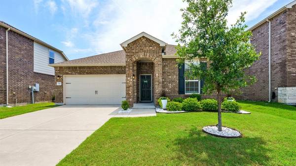 510 Banbury Court, Forney, TX 75126