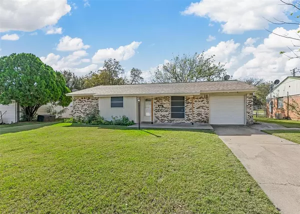 Burleson, TX 76028,209 Wintercrest Road