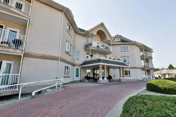 4800A 48 AVE #205, Taber, AB T1G 1H8