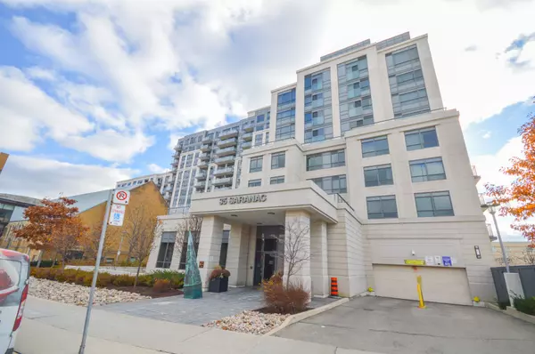 35 Saranac BLVD #811, Toronto C04, ON M6A 2G5