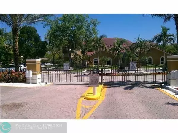 Coral Springs, FL 33067,8701 Wiles Rd  #305