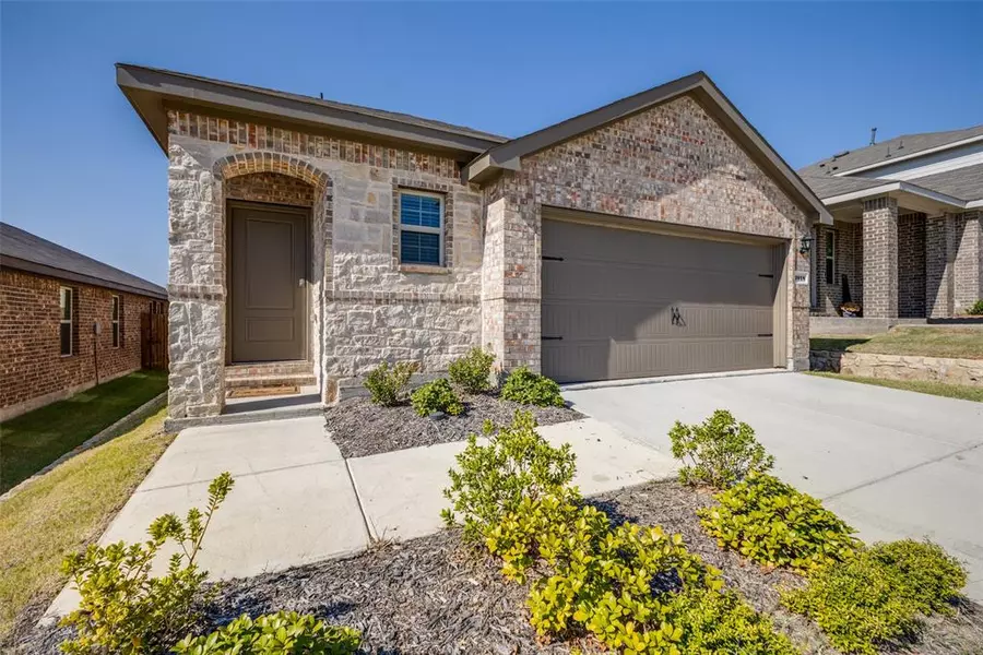 1018 Rio Bravo Drive, Forney, TX 75126