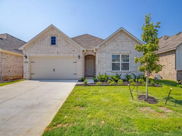 2704 Donella Drive, Denton, TX 76207