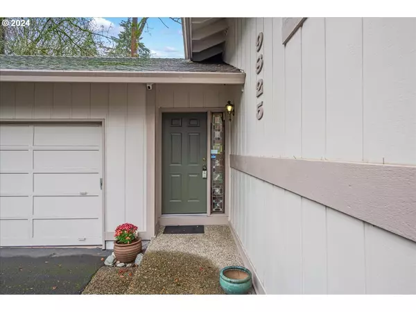 Portland, OR 97219,9825 SW QUAIL POST RD