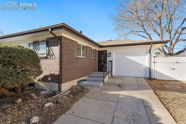 Colorado Springs, CO 80909,1510 Baylor DR