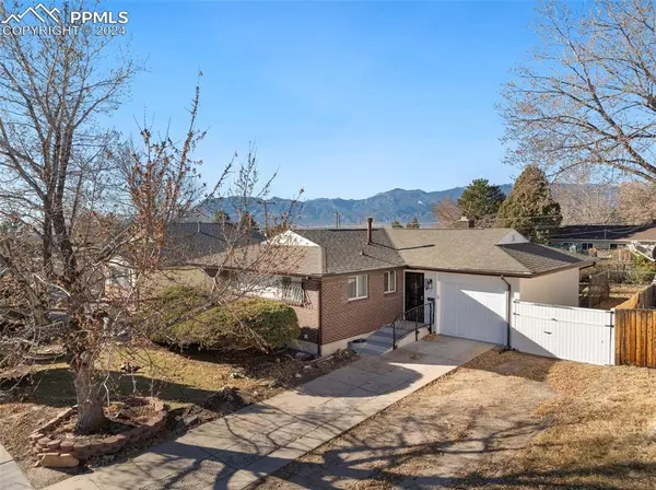 Colorado Springs, CO 80909,1510 Baylor DR