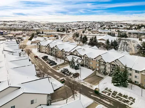 Okotoks, AB T1S 2L2,200 Community #2207