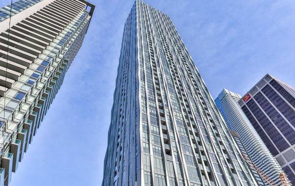 1 Yorkville AVE #2107, Toronto C02, ON M4W 0B1