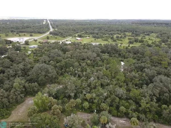 Okeechobee, FL 34972,0000 Us-441