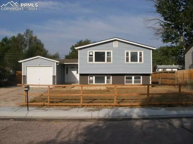 1710 Bonita DR, Fountain, CO 80817