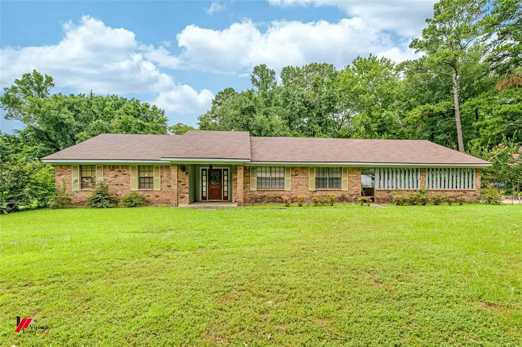 Greenwood, LA 71033,7450 Flatwood Drive