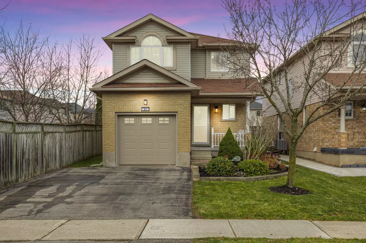 Dufferin, ON L9W 5A7,21 Colbourne CRES