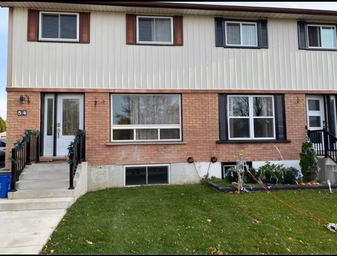 Hamilton, ON L8J 1H1,54 Nordale CRES #Lower