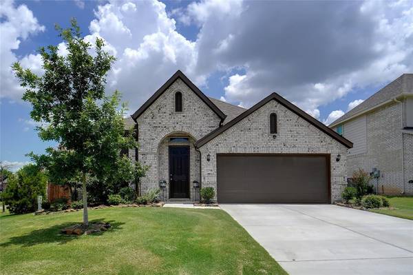 3228 Stillwater Lane,  Aubrey,  TX 76227