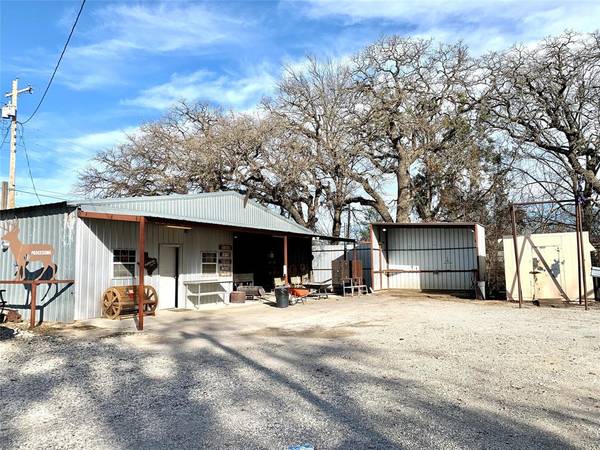 200 E College Street, Rising Star, TX 76471